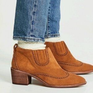 Madewell Grayson Brogue Chelsea Ankle Boots Western Style Sz 8 Suede Stack Heel